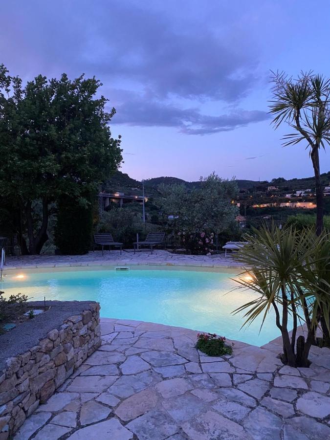 Relais San Sebastiano Villa Pietra Ligure Exterior foto